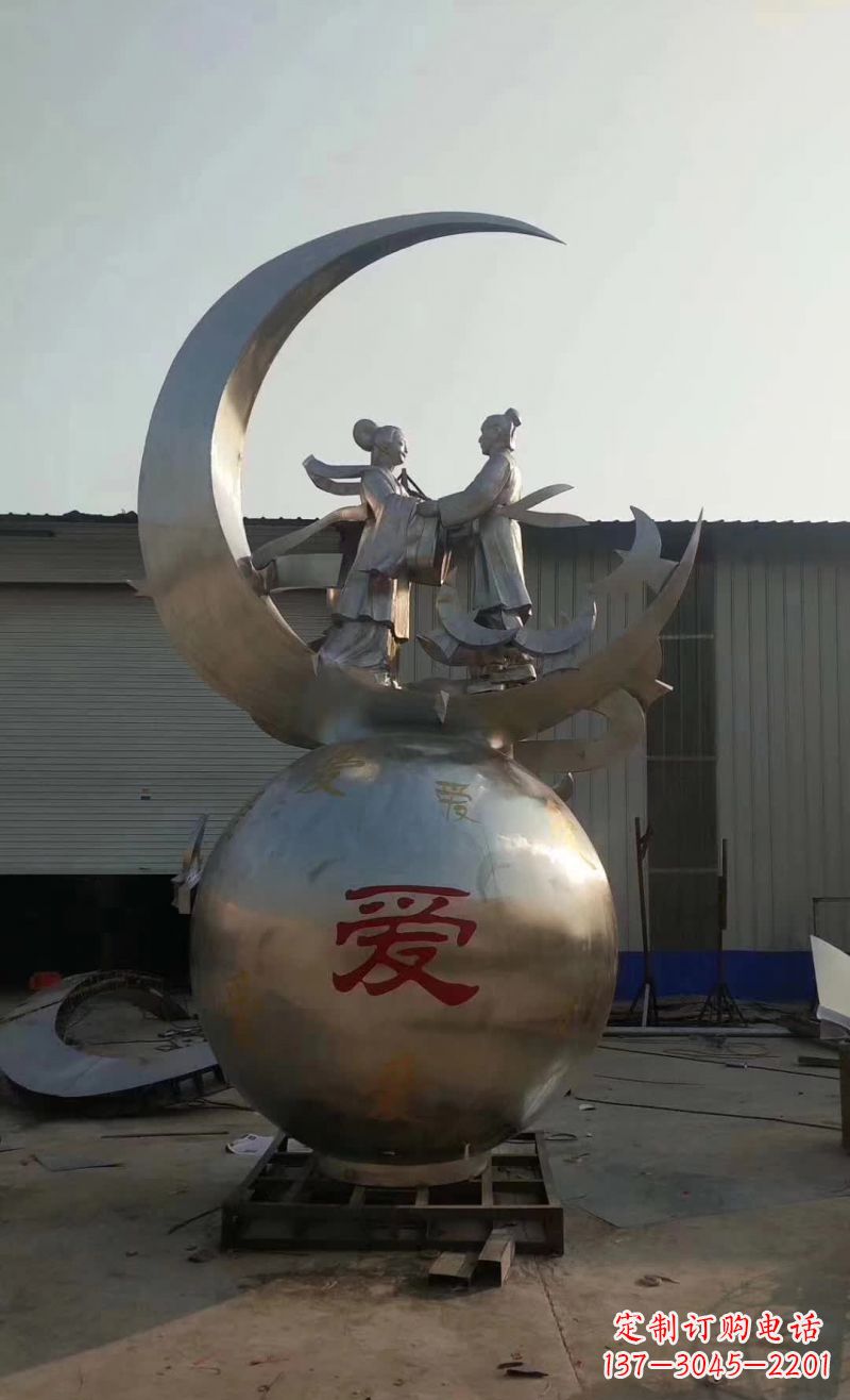 常州不锈钢牛郎织女雕塑传承爱情的象征