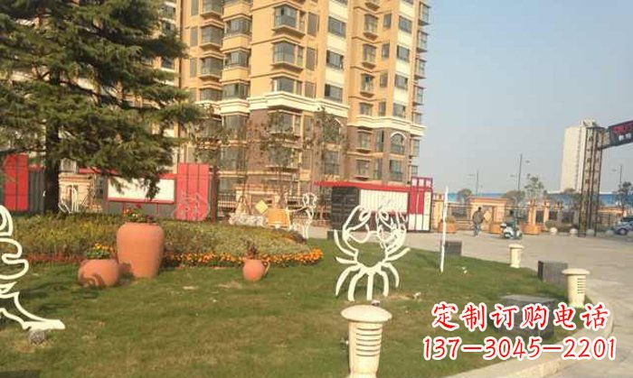 常州不锈钢螃蟹雕塑精致美观的艺术之作