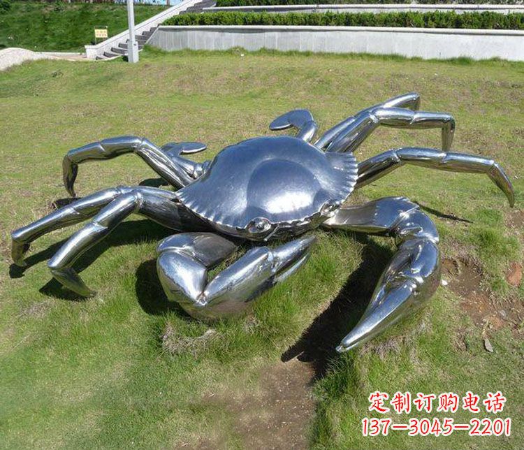 常州不锈钢螃蟹雕塑——给景观增添灵动之美