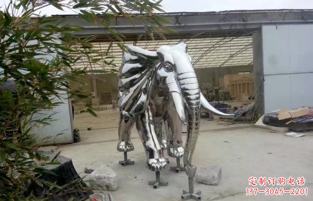 常州大象雕塑——装饰不锈钢售楼部