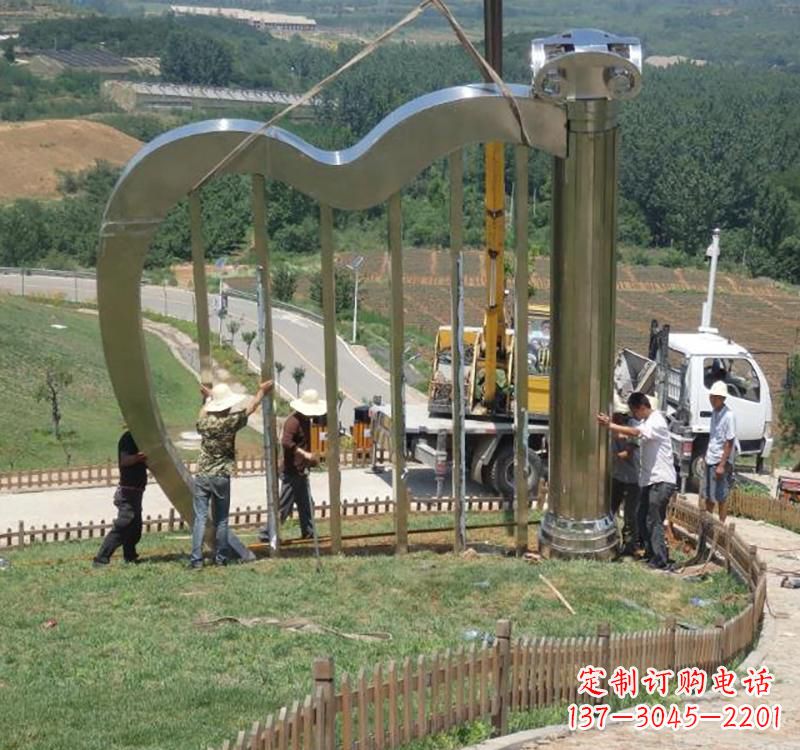 常州不锈钢竖琴雕塑