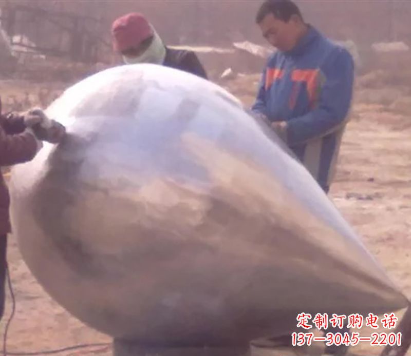 常州不锈钢水滴雕塑精致美丽的艺术品