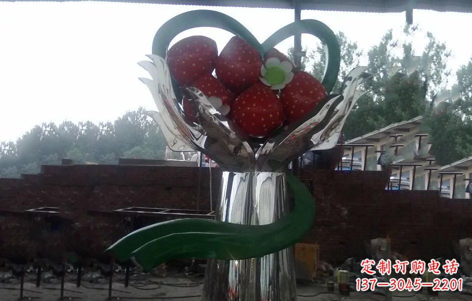常州不锈钢水果雕塑精美绝伦