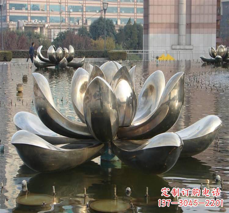 常州不锈钢水景荷花雕塑质朴之美