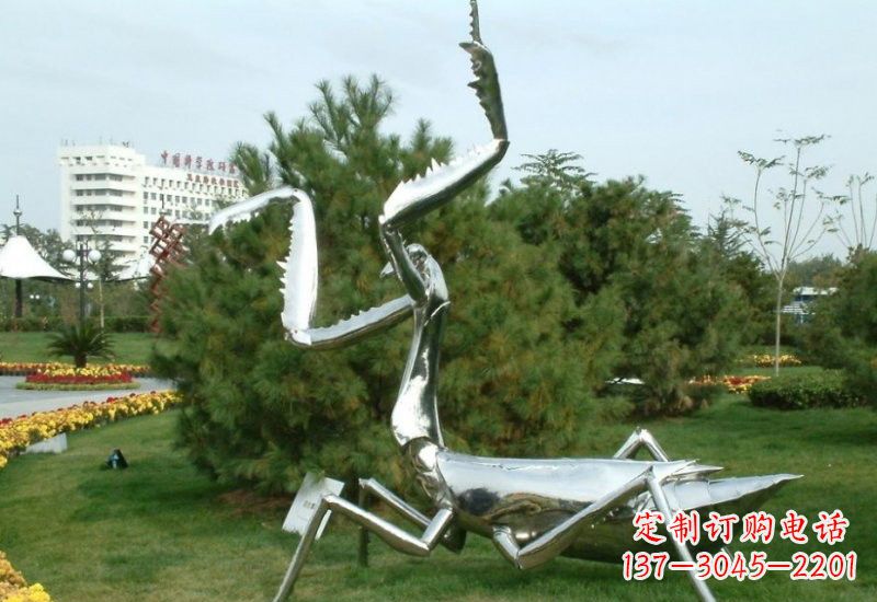 常州不锈钢螳螂雕塑艺术的精美结晶