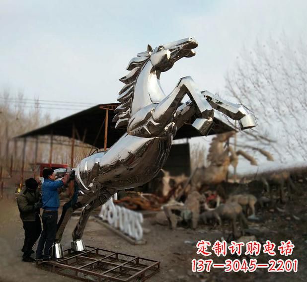 常州不锈钢现代动物马雕塑
