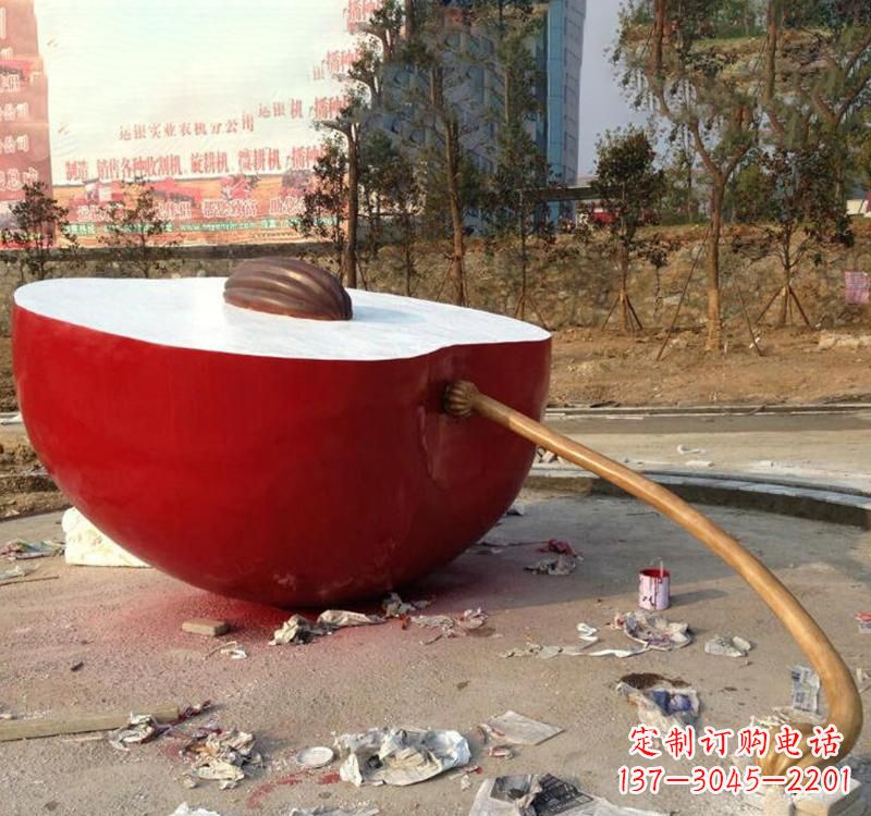 常州不锈钢苹果雕塑美丽与现代的融合