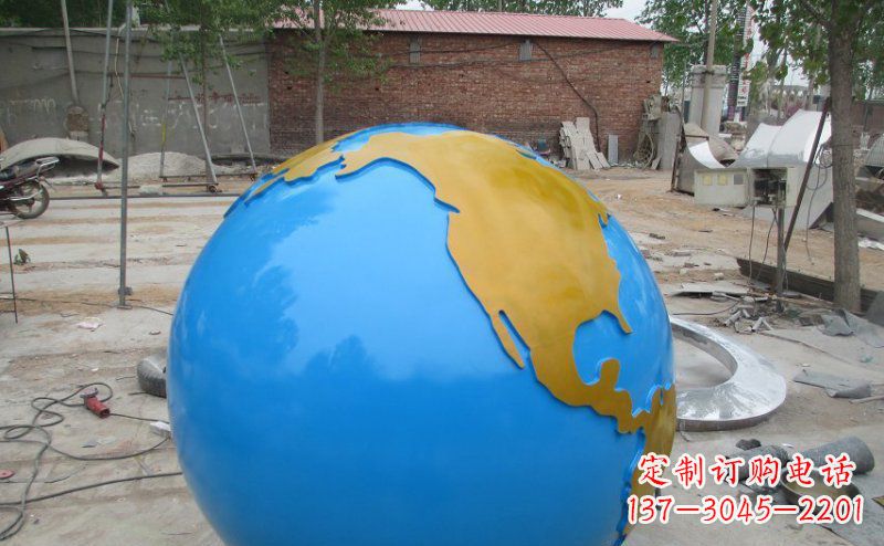 常州不锈钢校园地球雕塑象征着全球友好