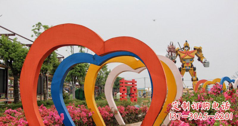 常州不锈钢心形拱门雕塑——浪漫之门