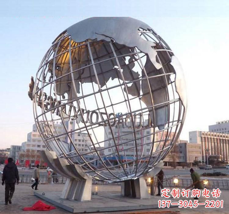 常州不锈钢地球仪雕塑一座充满美丽与灵性的艺术品