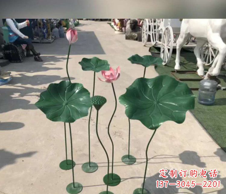 常州不锈钢园林荷花雕塑