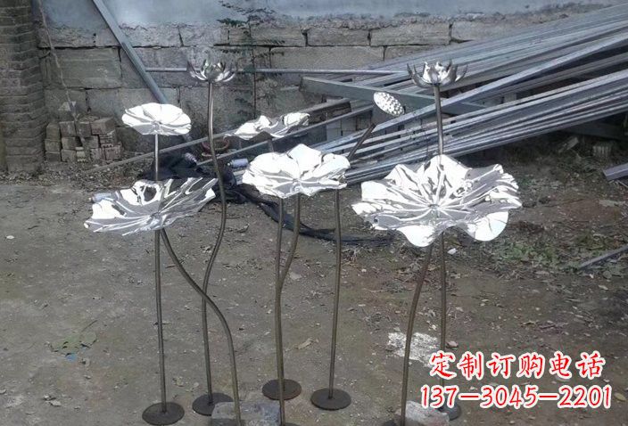 常州不锈钢荷叶雕塑给园林增添美感