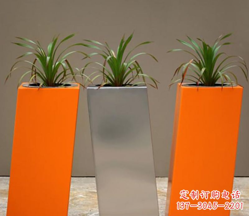 常州不锈钢花盆雕塑一种全新的视觉体验
