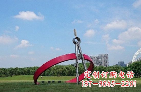 常州不锈钢圆规雕塑2