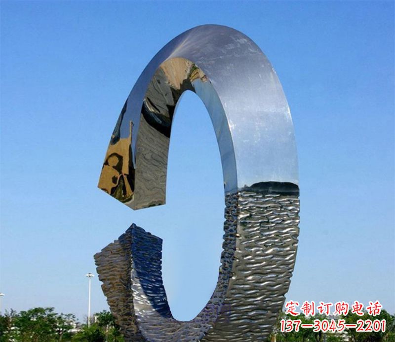 常州环绕着美好的景观雕塑