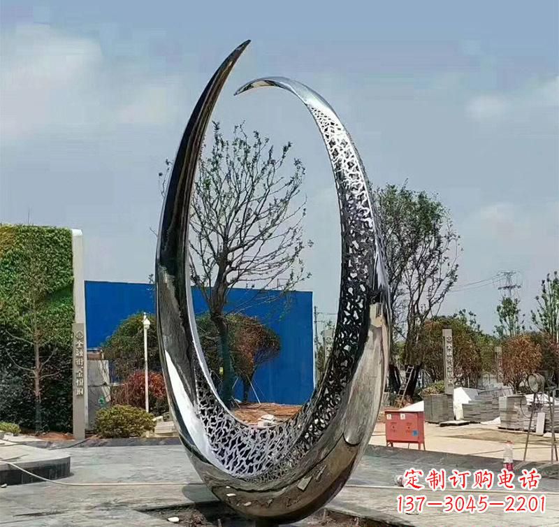 常州不锈钢圆环创意雕塑