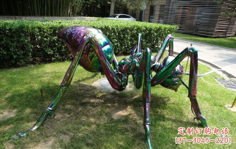 常州蜘蛛侠传递英雄激情的不锈钢雕塑