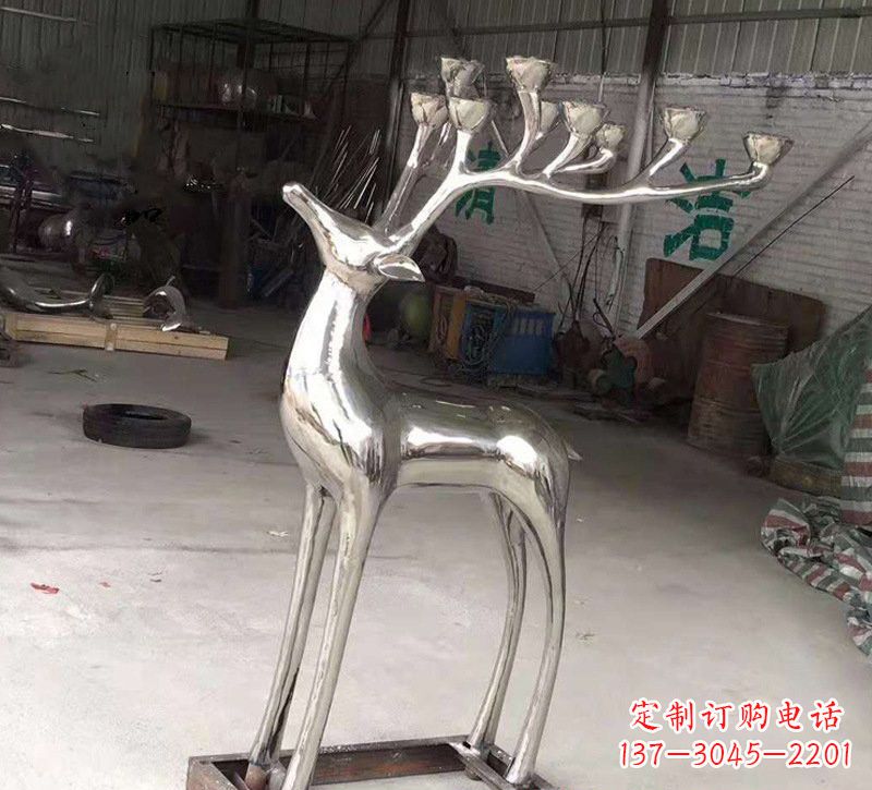 常州精美梅花鹿雕塑——点亮不锈钢烛台