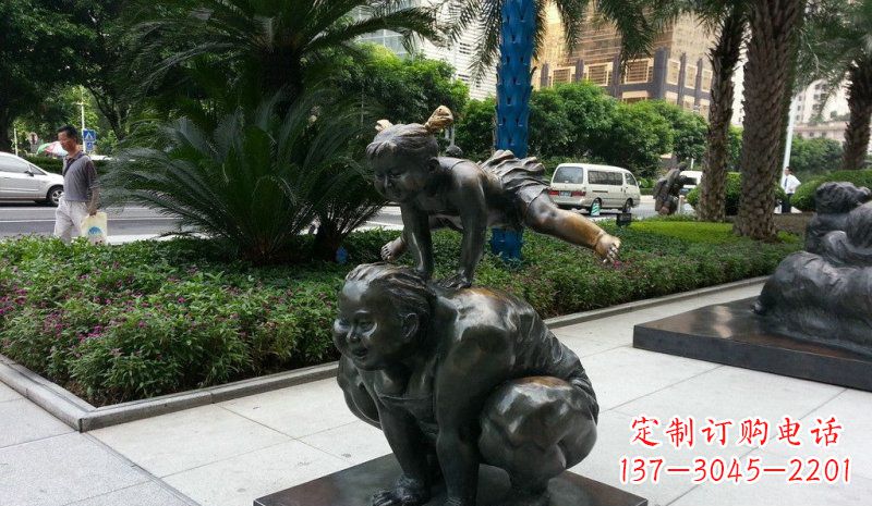 常州精美山羊雕塑,点缀步行街