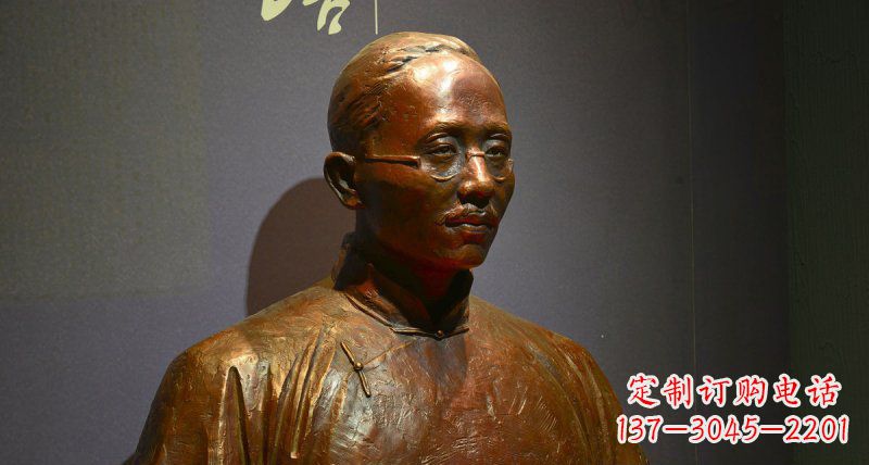 常州蔡元培——一位传奇民族英雄的雕塑