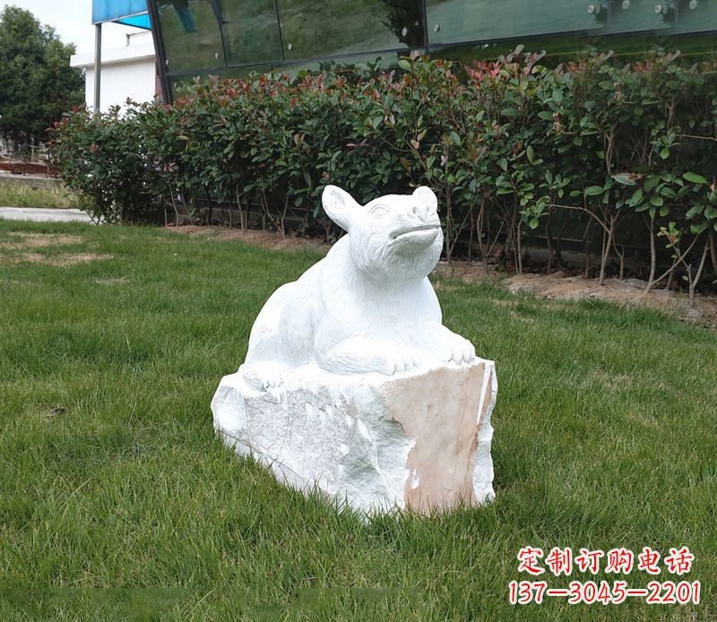 常州草丛狗熊石雕