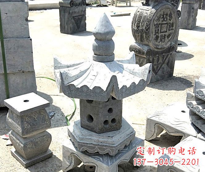 常州美丽的草坪大理石雕塑石灯