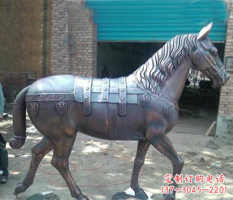 常州马铜雕塑传递草原动物的非凡魅力