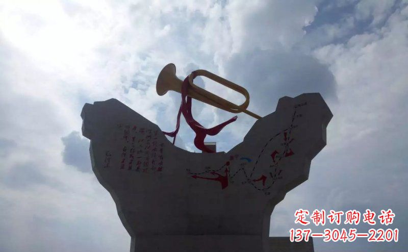 常州革命烈士冲锋号雕塑让革命历史长存