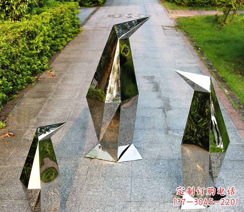 常州抽象不锈钢企鹅雕塑