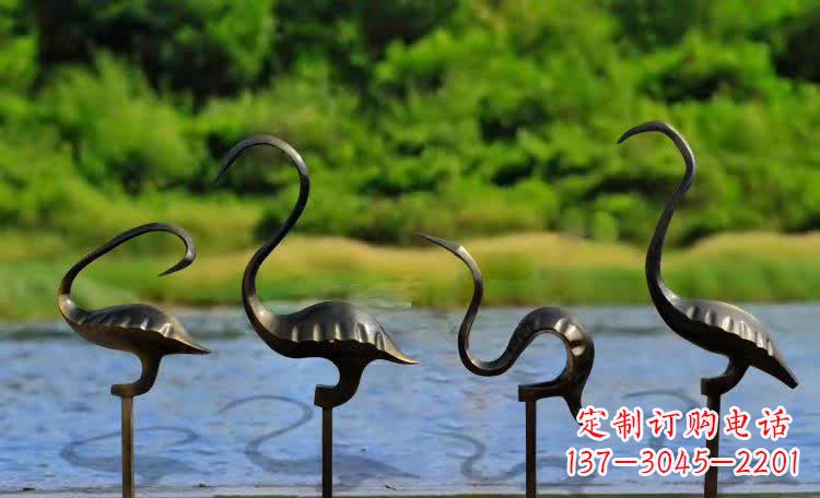 常州抽象几何仙鹤雕塑