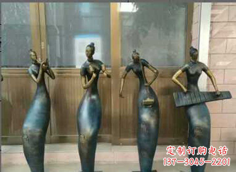 常州抽象女孩演奏乐器铜雕