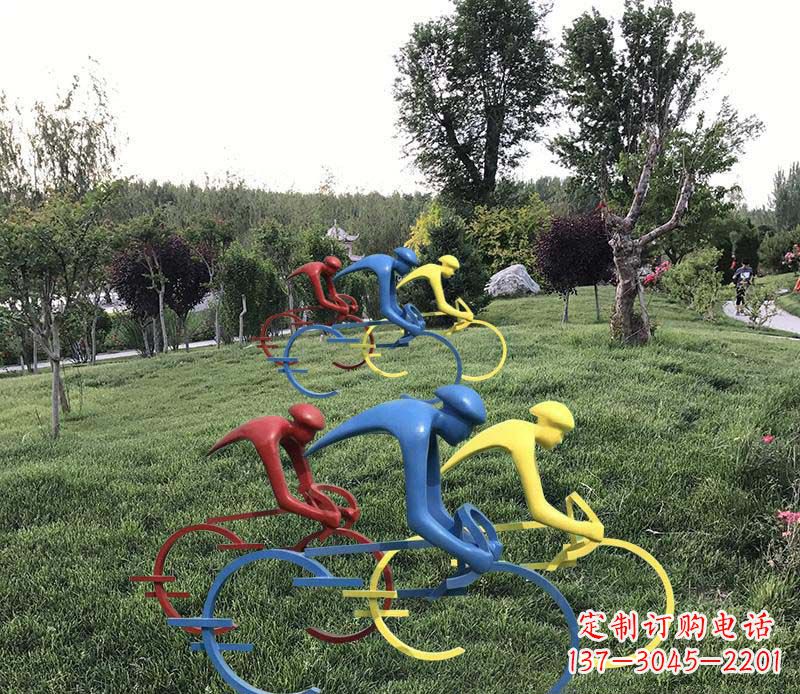 常州抽象的自行车雕塑——构筑美丽的公园景观