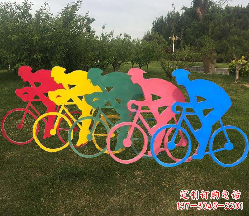 常州自行车雕塑——展现公园美丽