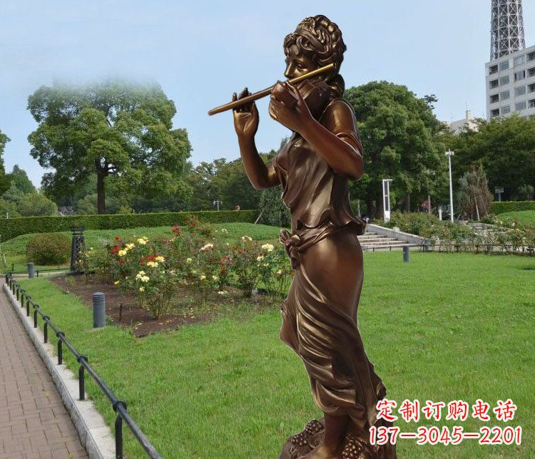 常州美女雕塑把美景变成静物