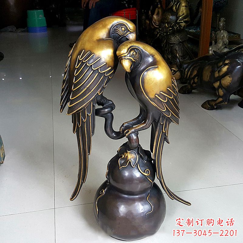 常州铸造纯铜鹦鹉雕塑