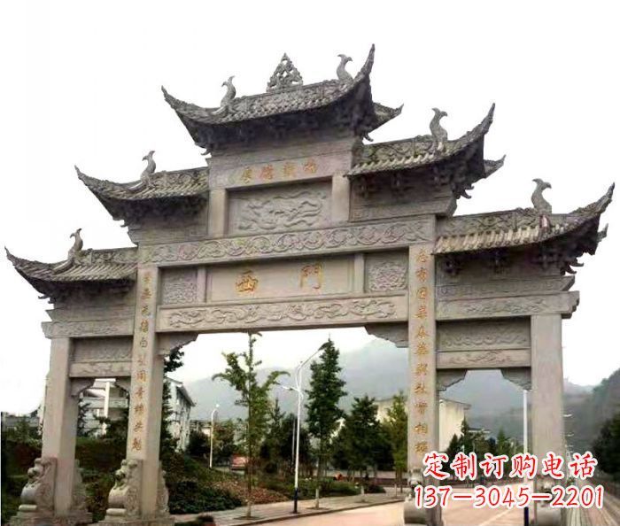 常州村口三门石雕牌楼 (2)