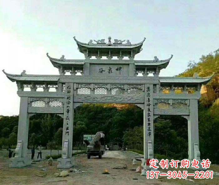 常州村口三门石雕牌楼 (5)