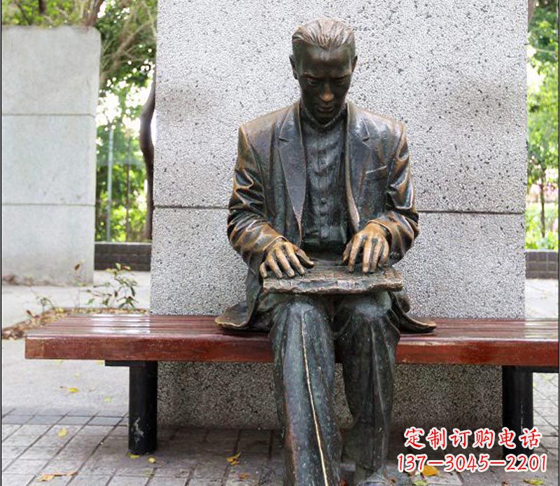 常州“男性英姿飒爽的雕塑”
