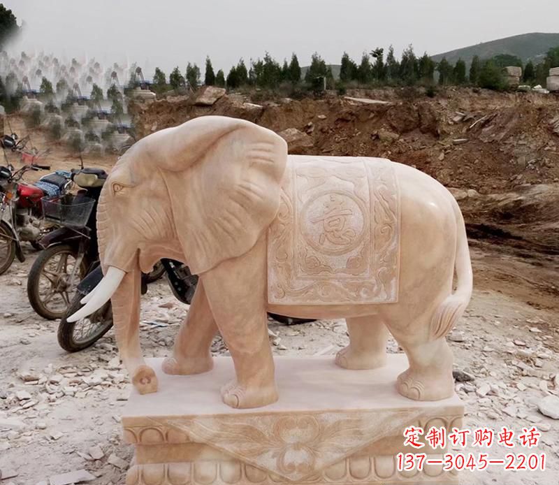 常州优雅大象大理石雕塑