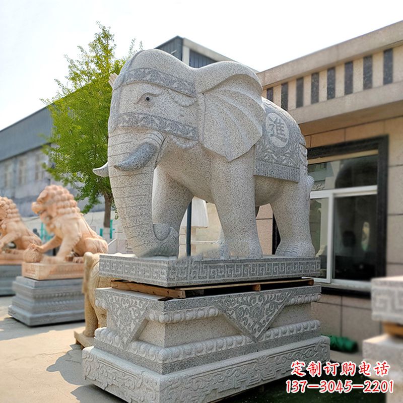 常州新颖雄伟的大象雕塑