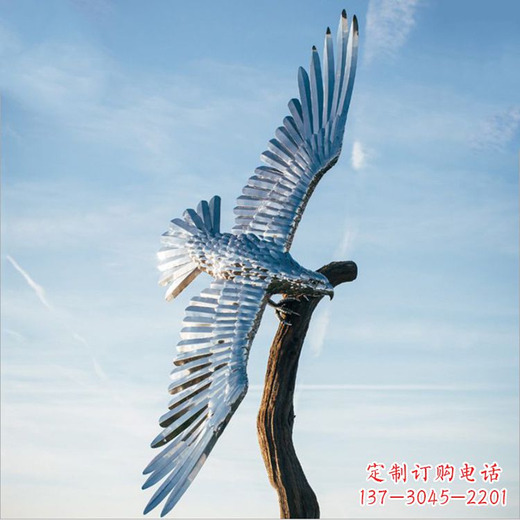常州大鹏展翅老鹰不锈钢雕塑
