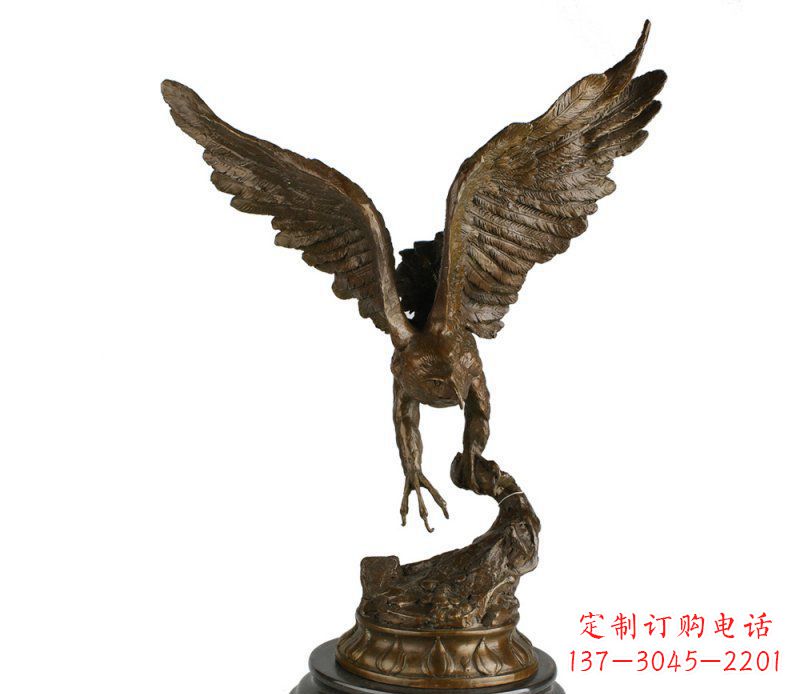 常州大鹏展翅老鹰铜雕塑
