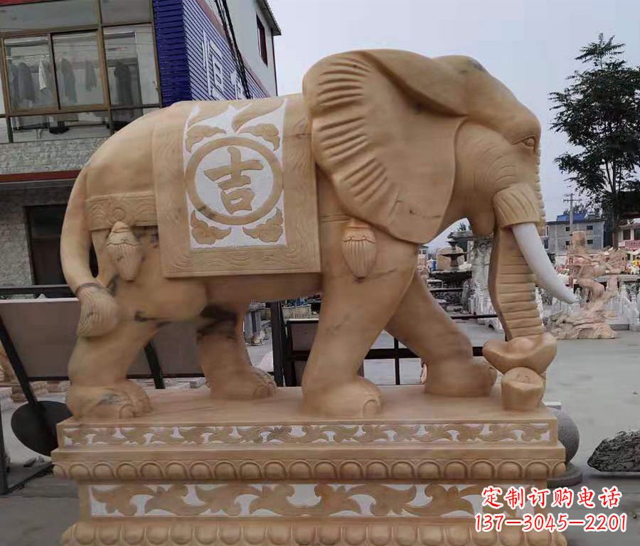 常州大象镂空石雕