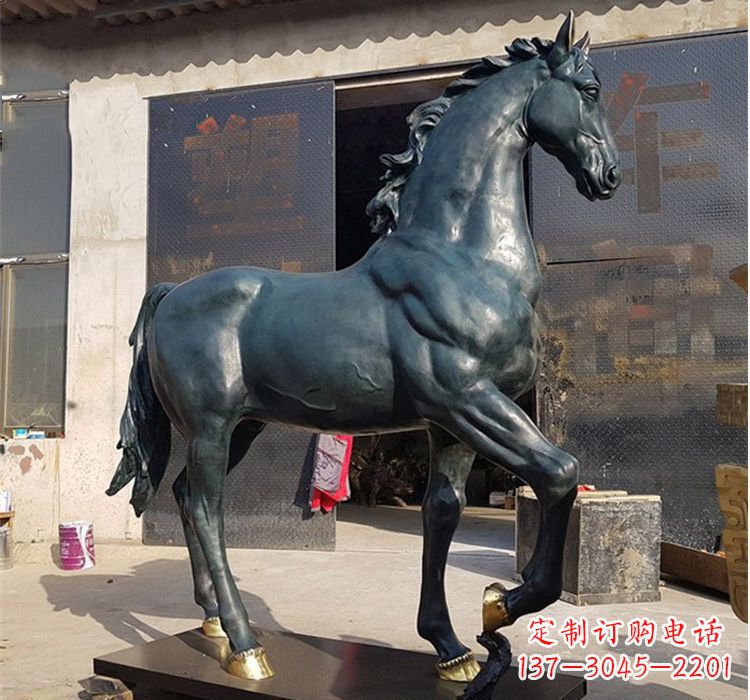 常州独特优雅的大型铸铜马雕塑
