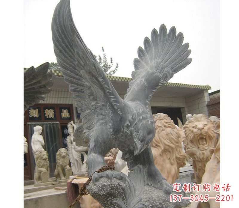 常州中领雕塑神秘的老鹰石雕