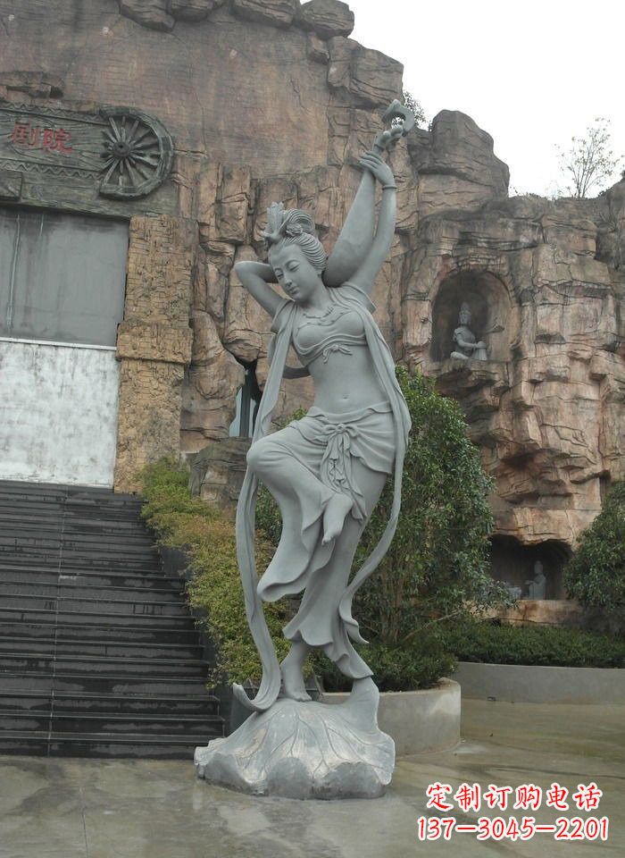 常州琵琶飞天人物石雕