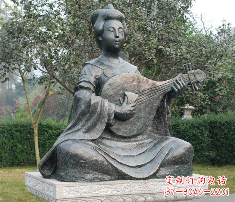 常州古典风情弹琵琶雕塑