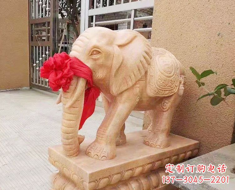 常州精心雕刻大象石雕