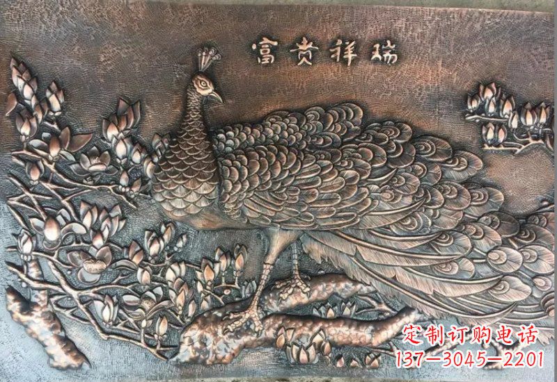 常州华丽锻铜孔雀雕塑