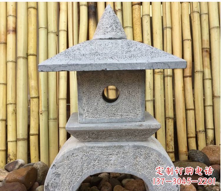 常州古典灯笼石雕